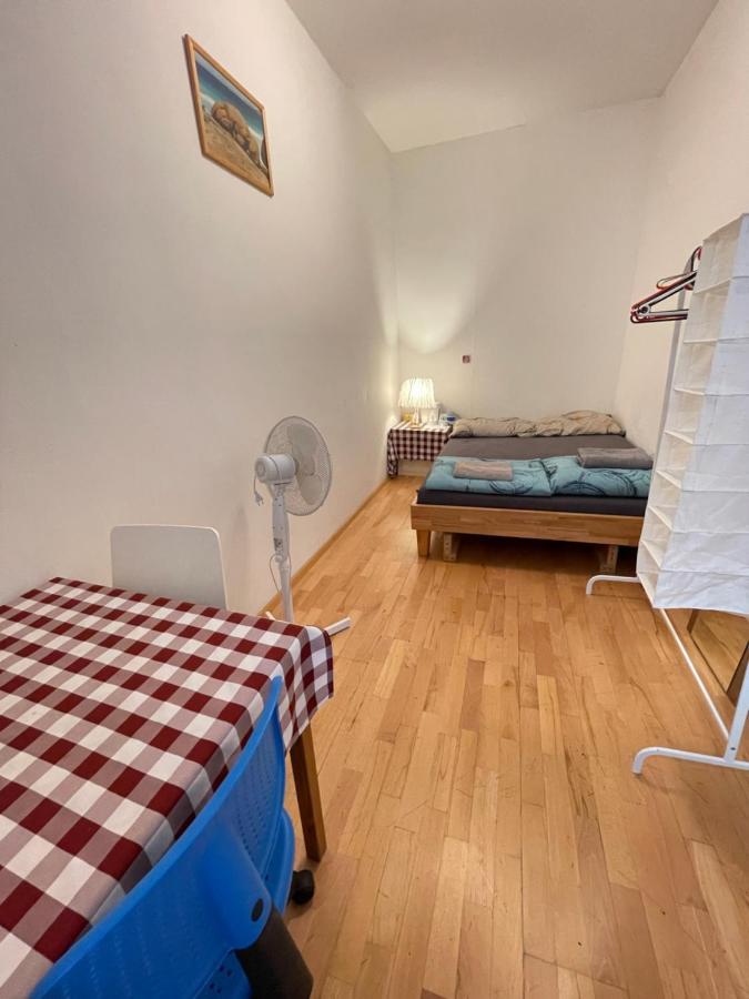 City Apartment And Rooms Viena Exterior foto